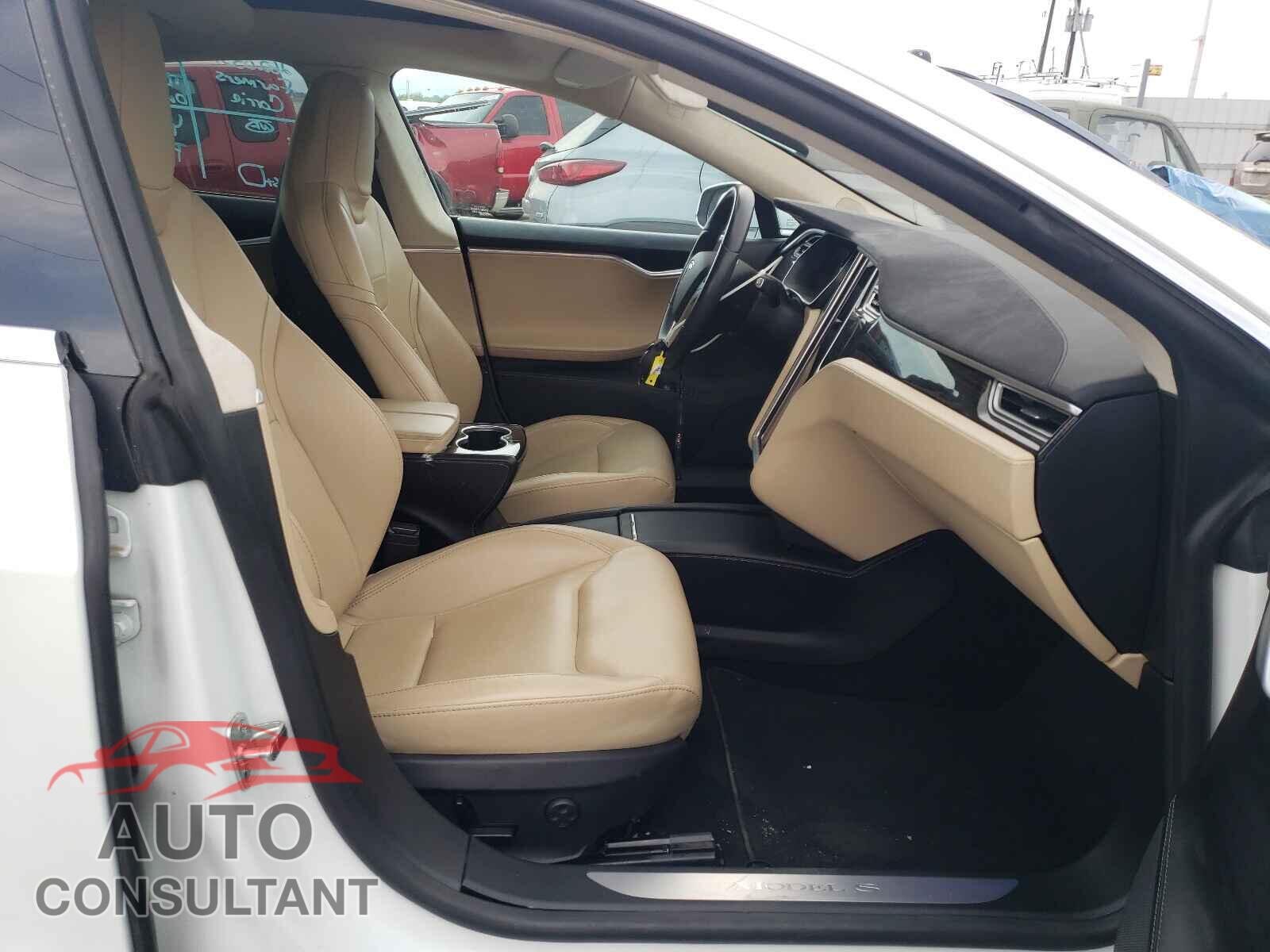TESLA MODEL S 2016 - 5YJSA1E14GF151738