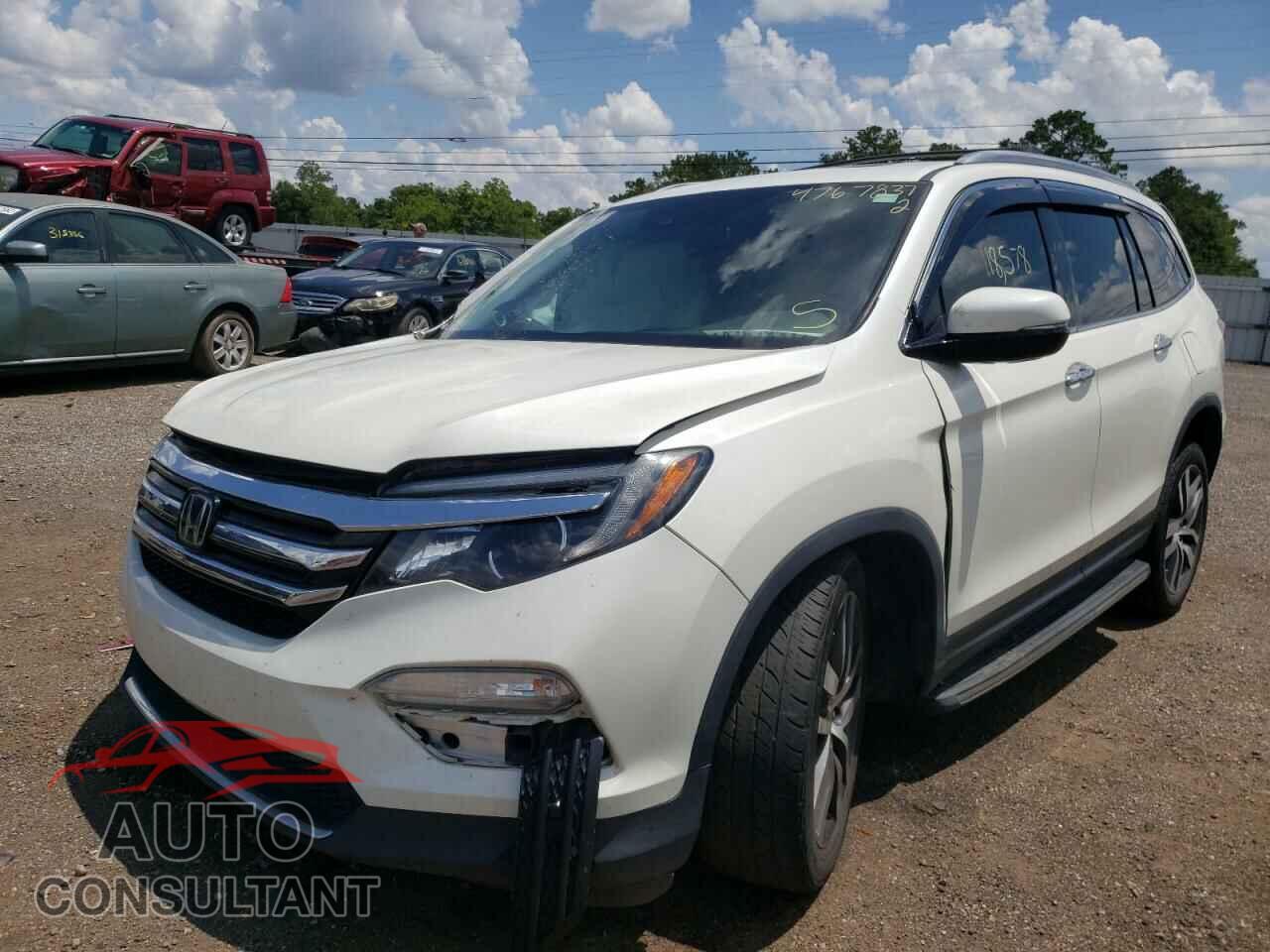 HONDA PILOT 2017 - 5FNYF5H96HB032661
