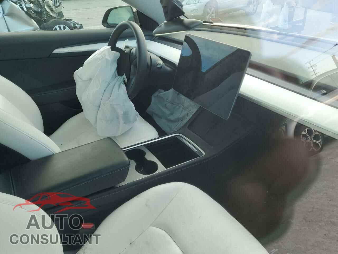 TESLA MODEL 3 2021 - 5YJ3E1EA0MF028846