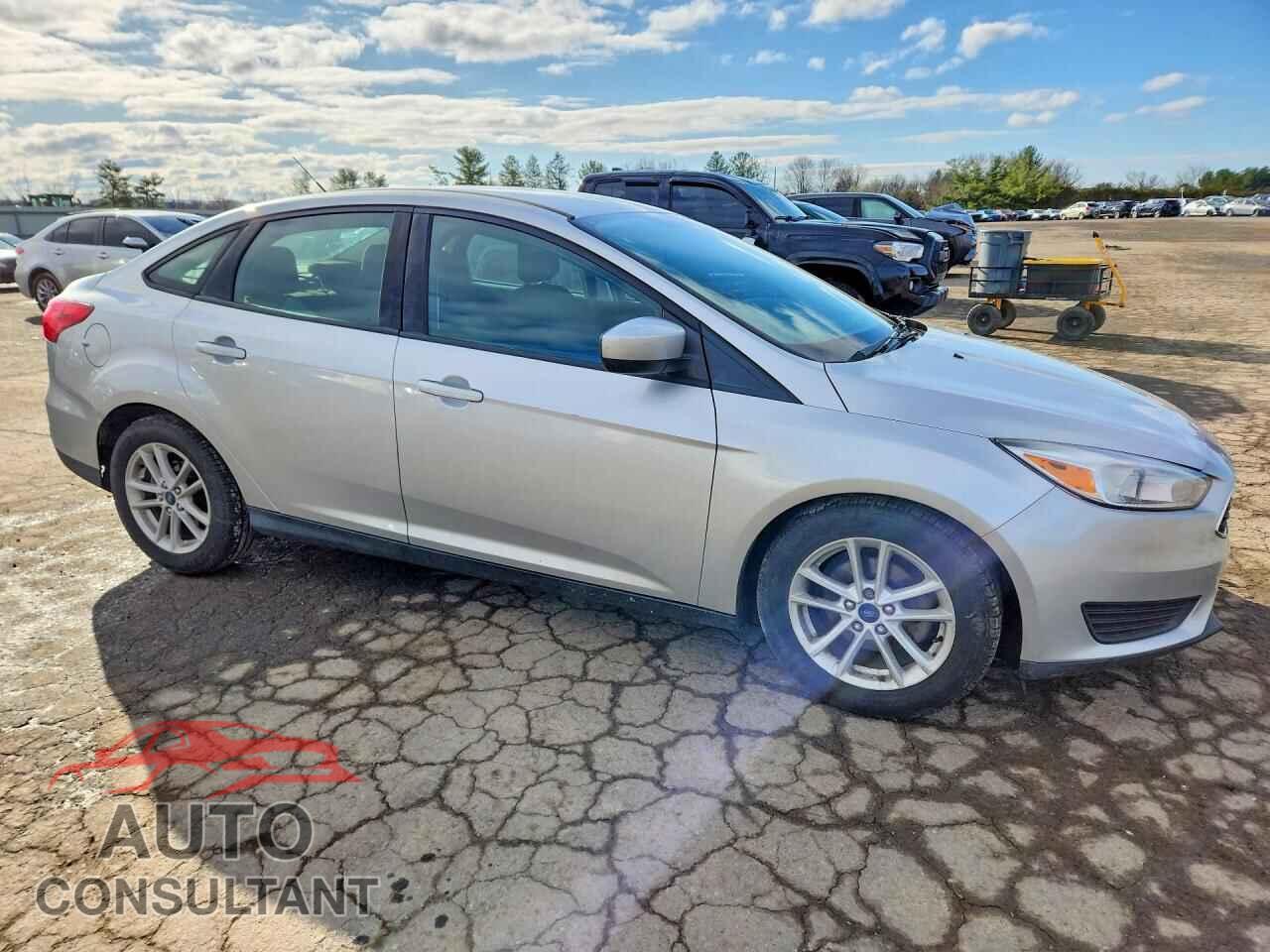 FORD FOCUS 2018 - 1FADP3FE2JL254848