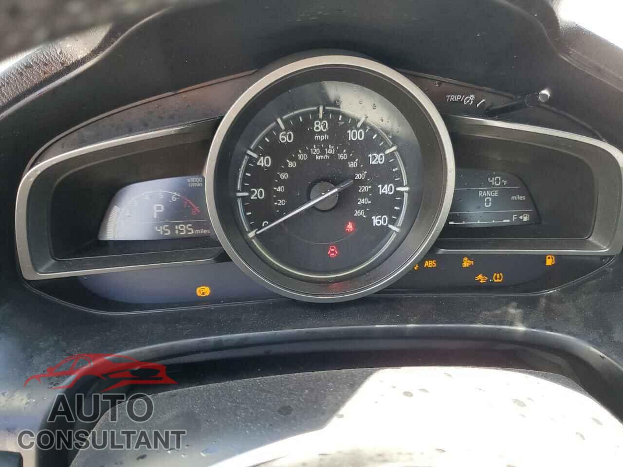 MAZDA 3 2017 - 3MZBN1V76HM113804