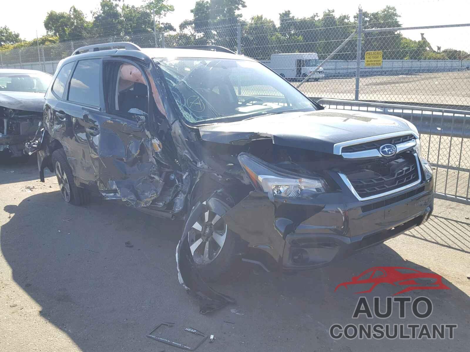 SUBARU FORESTER 2018 - JF2SJAEC9JH531880