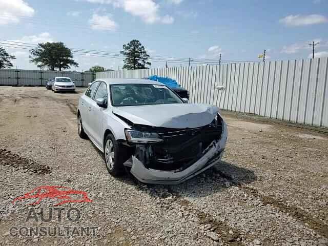 VOLKSWAGEN JETTA 2017 - 3VW2B7AJ3HM380010