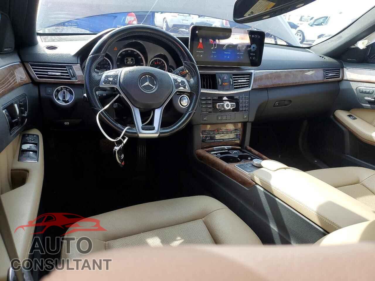 MERCEDES-BENZ E-CLASS 2012 - WDDHF5KB6CA560171
