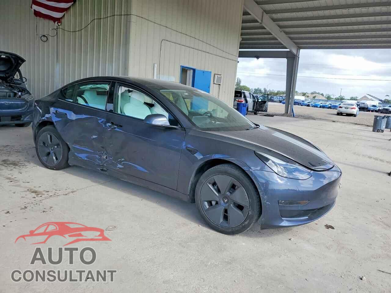 TESLA MODEL 3 2022 - 5YJ3E1EA9NF330119