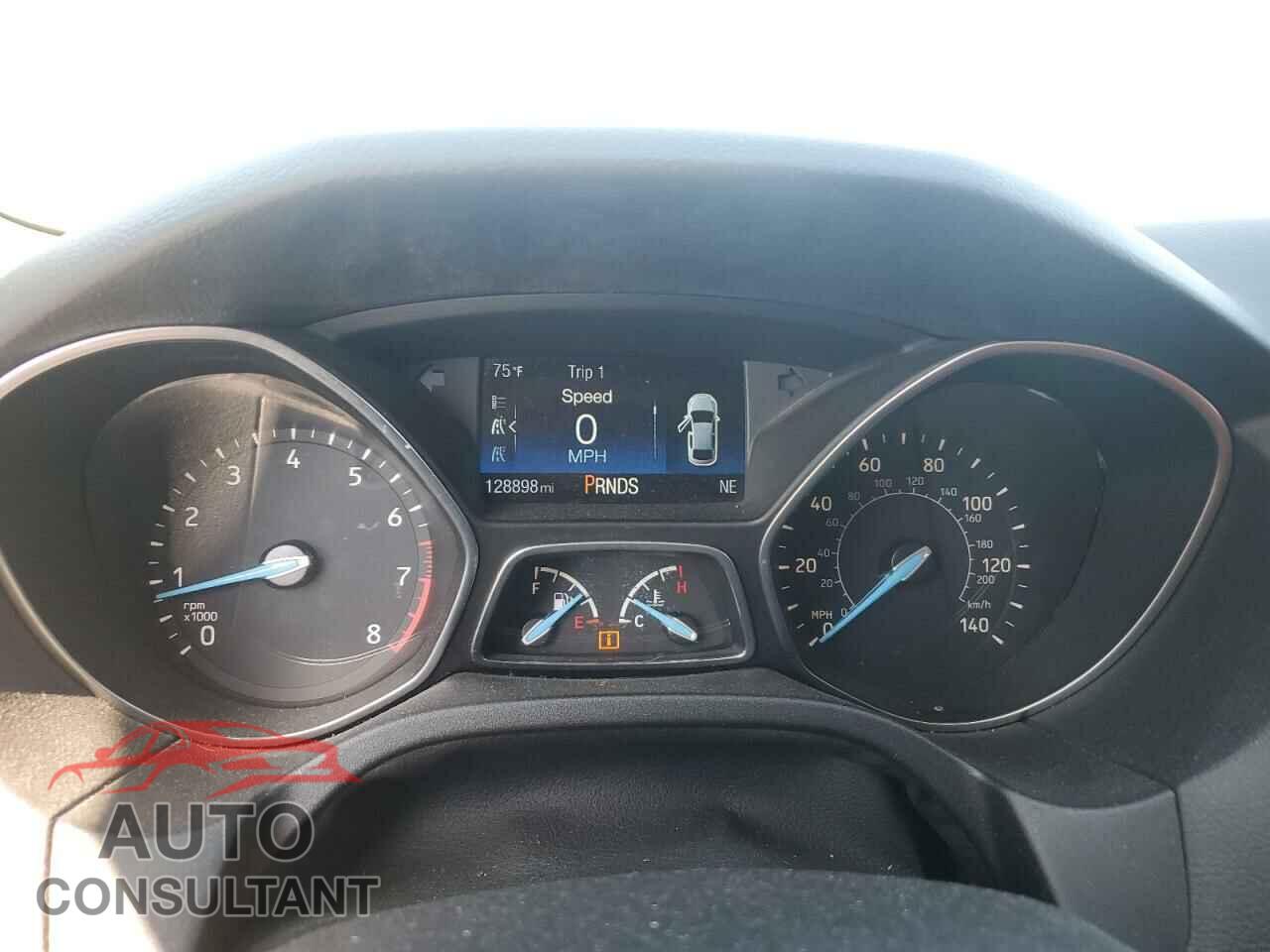FORD FOCUS 2015 - 1FADP3K29FL293956