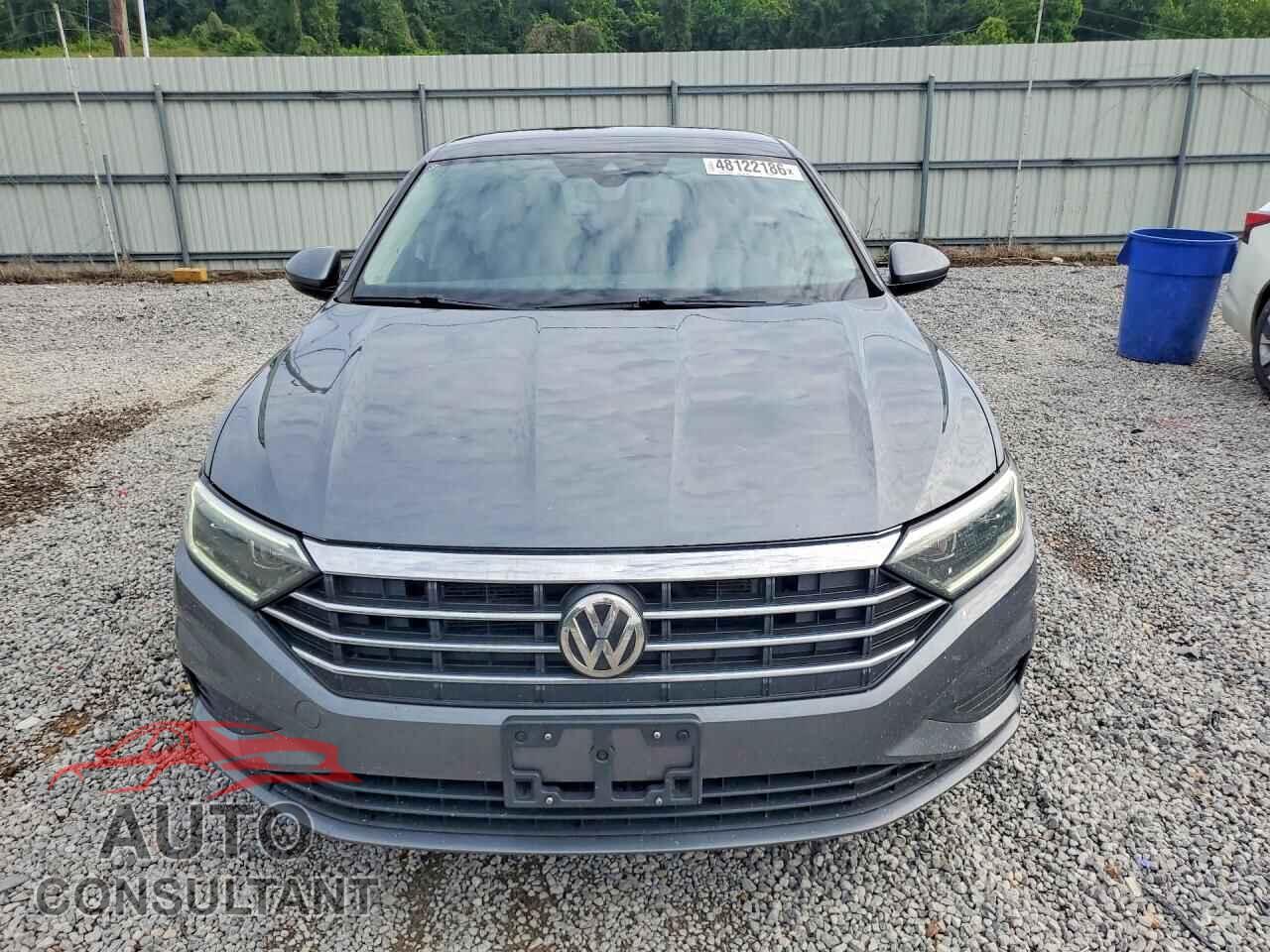 VOLKSWAGEN JETTA 2019 - 3VWEB7BU3KM267428