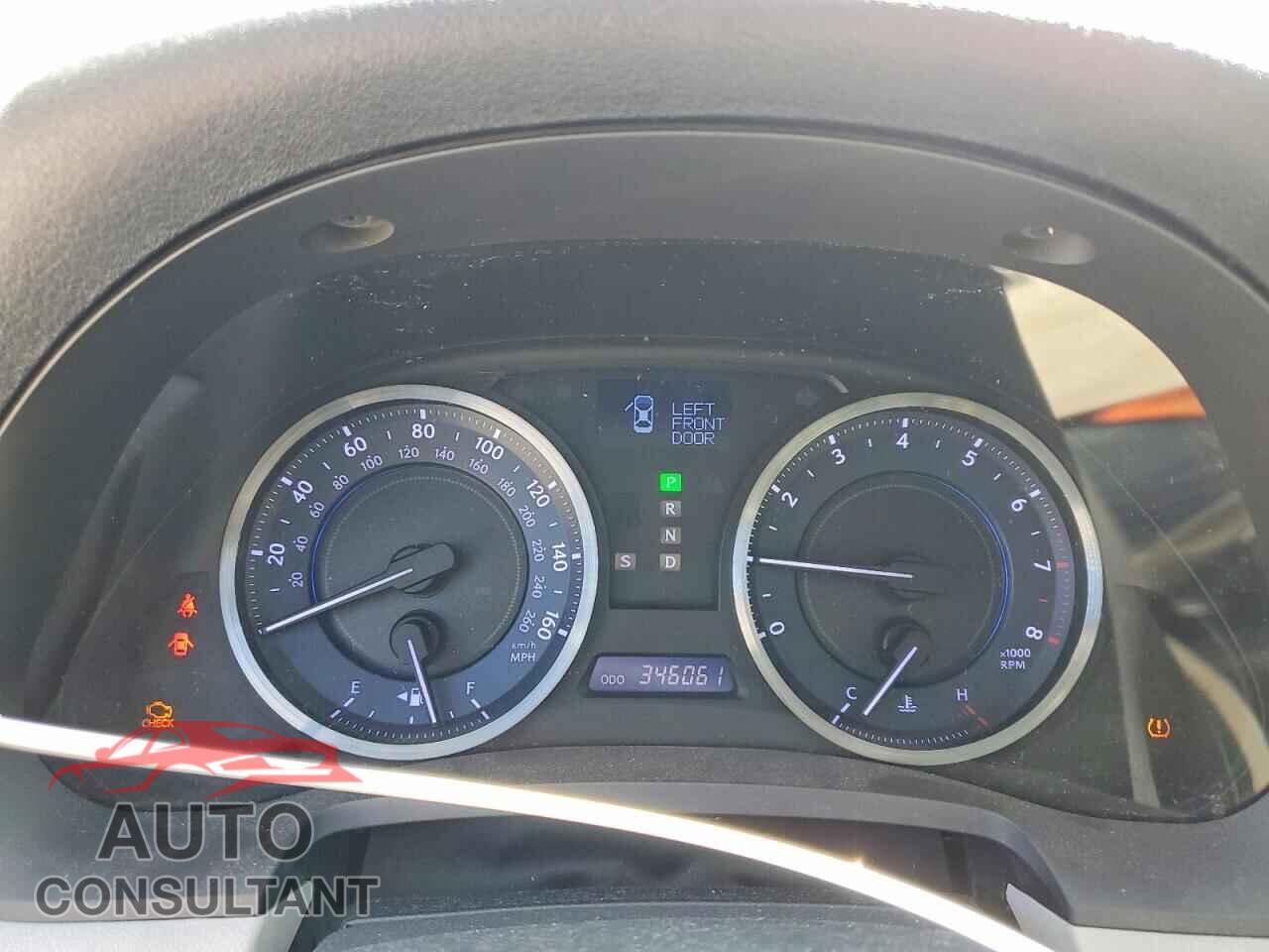 LEXUS IS 2012 - JTHCF5C27C5058750