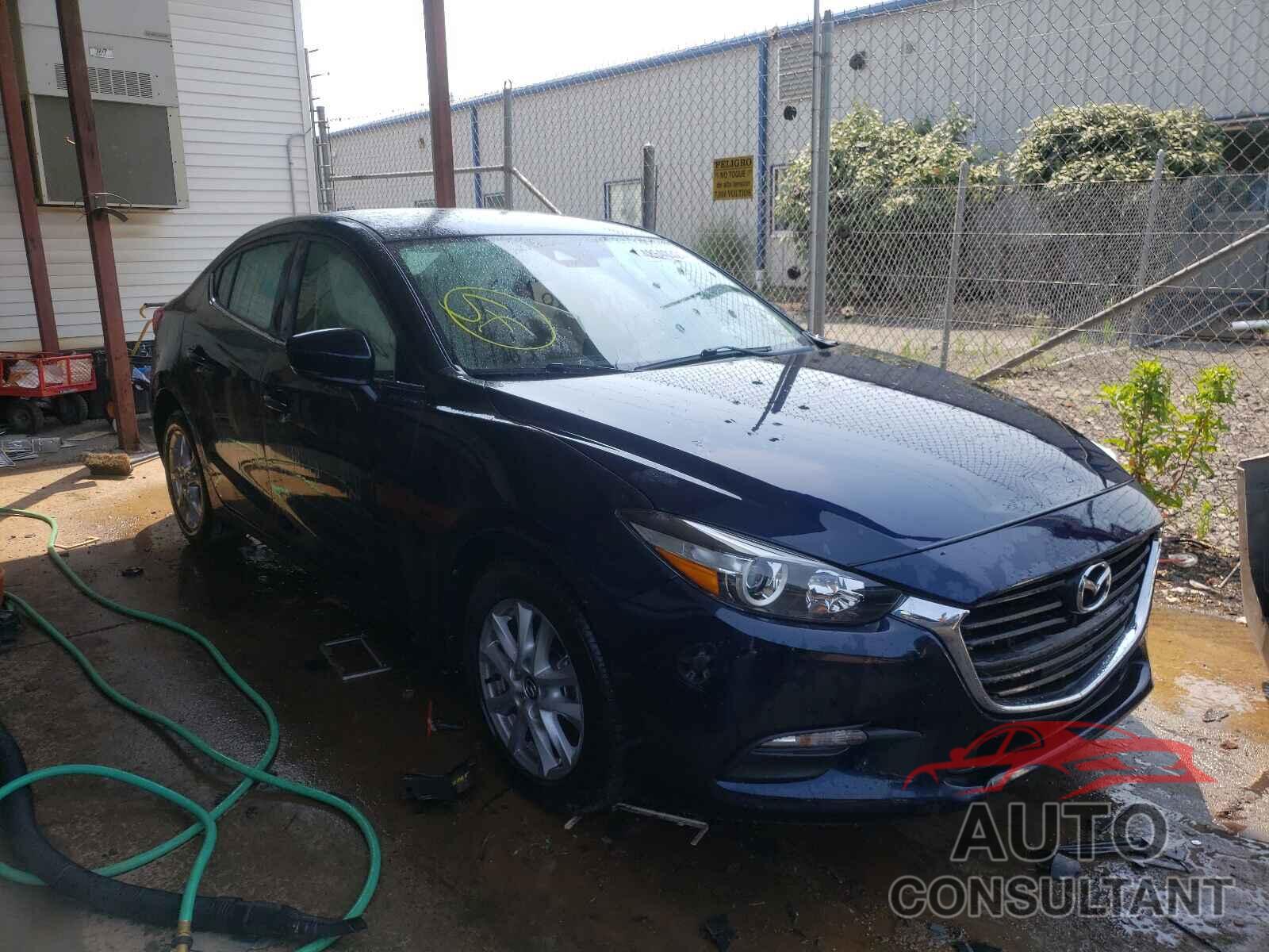 MAZDA 3 2018 - 3MZBN1U77JM170004