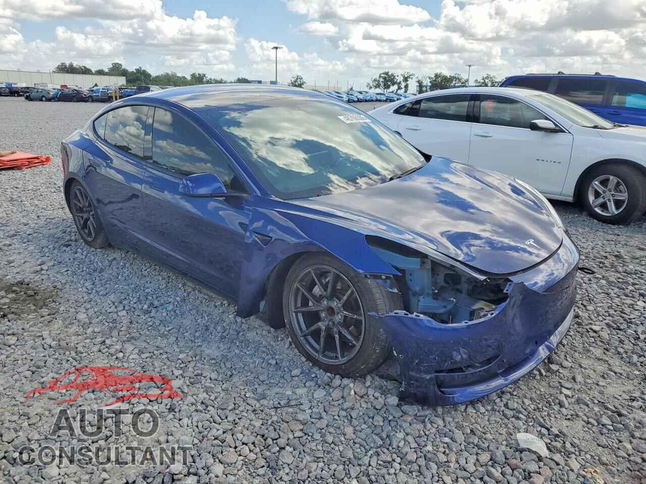 TESLA MODEL 3 2021 - 5YJ3E1EA4MF919352