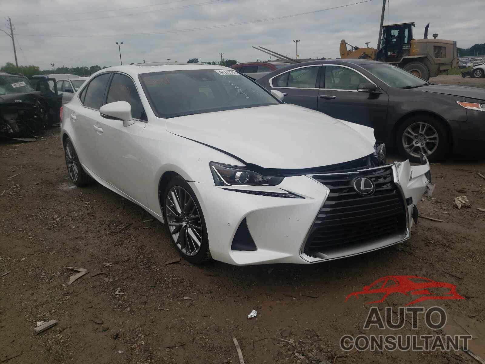 LEXUS IS 2018 - JTHC81D21J5028819