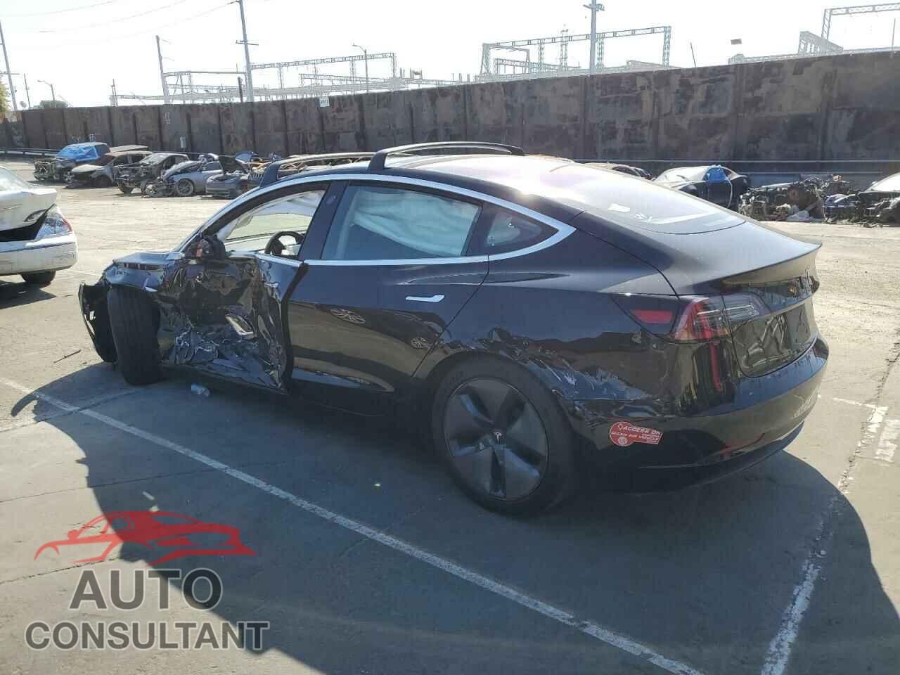 TESLA MODEL 3 2018 - 5YJ3E1EA3JF003841