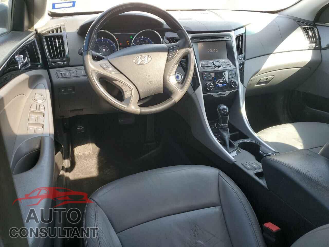 HYUNDAI SONATA 2011 - 5NPEC4AC0BH241091