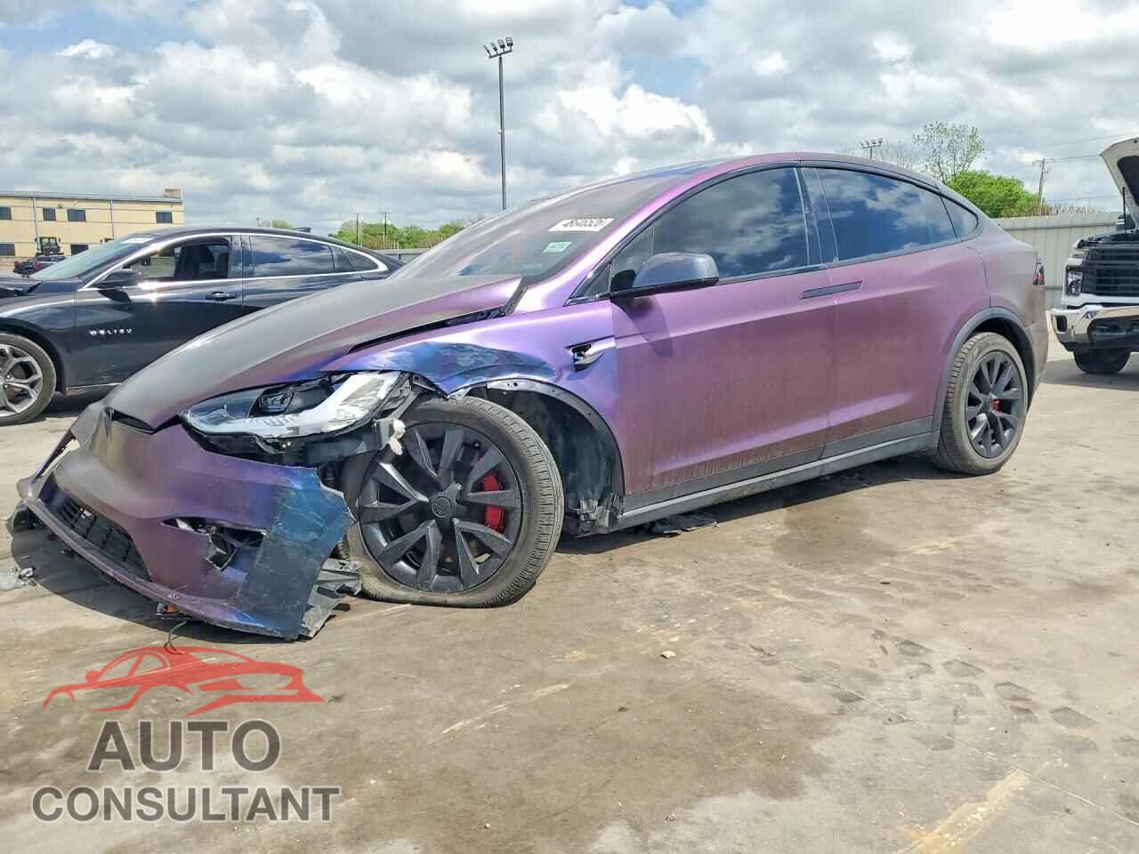 TESLA MODEL X 2023 - 7SAXCBE69PF405366