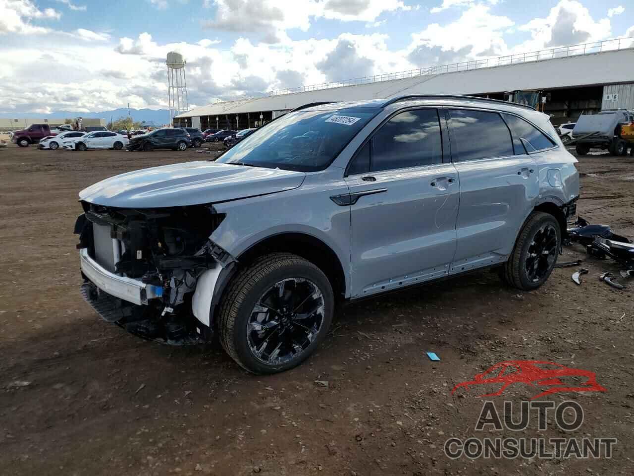 KIA SORENTO 2023 - 5XYRKDLF5PG240593