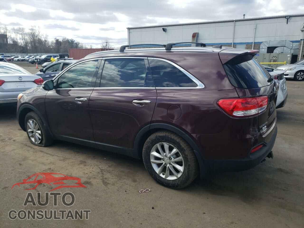 KIA SORENTO 2017 - 5XYPG4A54HG290910