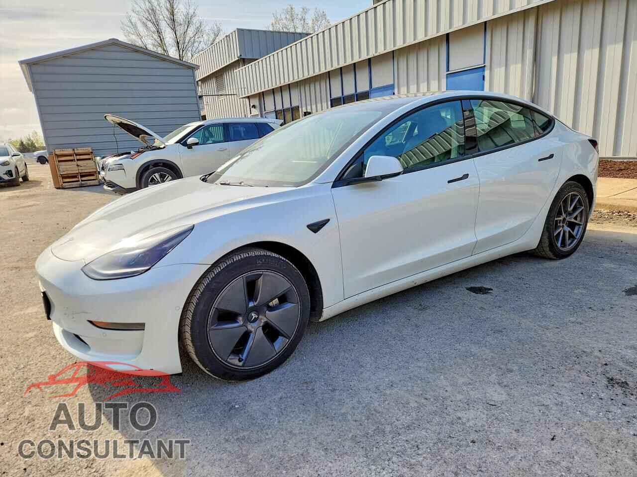 TESLA MODEL 3 2022 - 5YJ3E1EA4NF369443