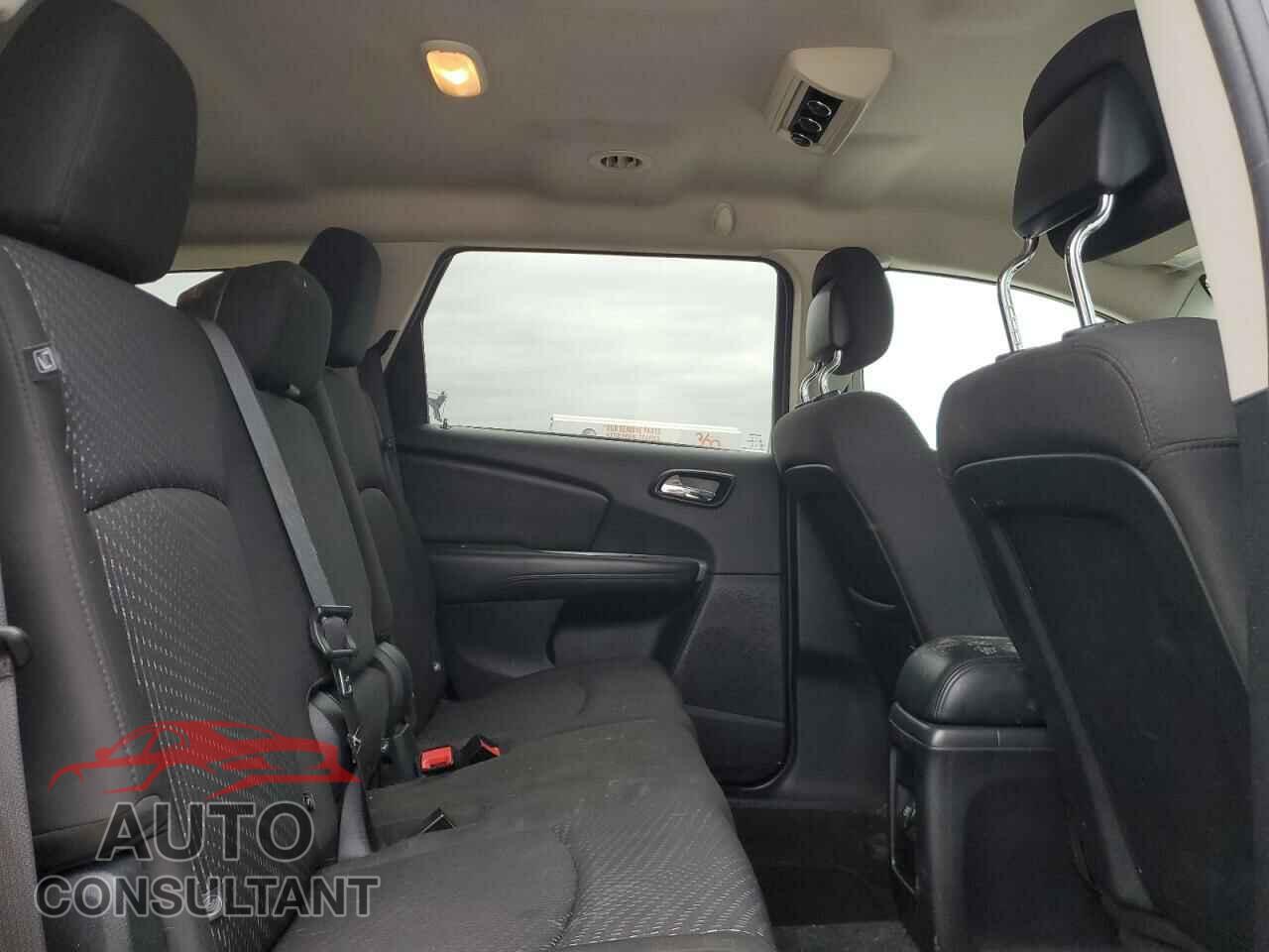 DODGE JOURNEY 2017 - 3C4PDCBG0HT534452