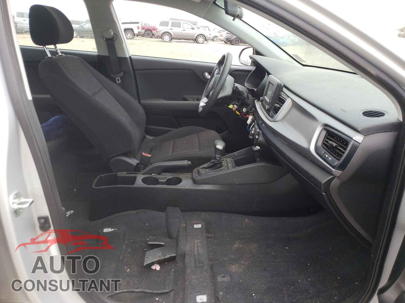 KIA RIO 2019 - 3KPA24AB6KE236636