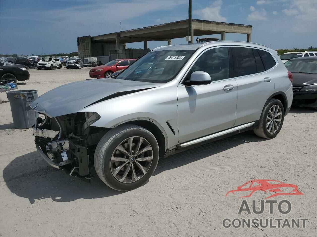 BMW X3 2019 - 5UXTR7C59KLF26097