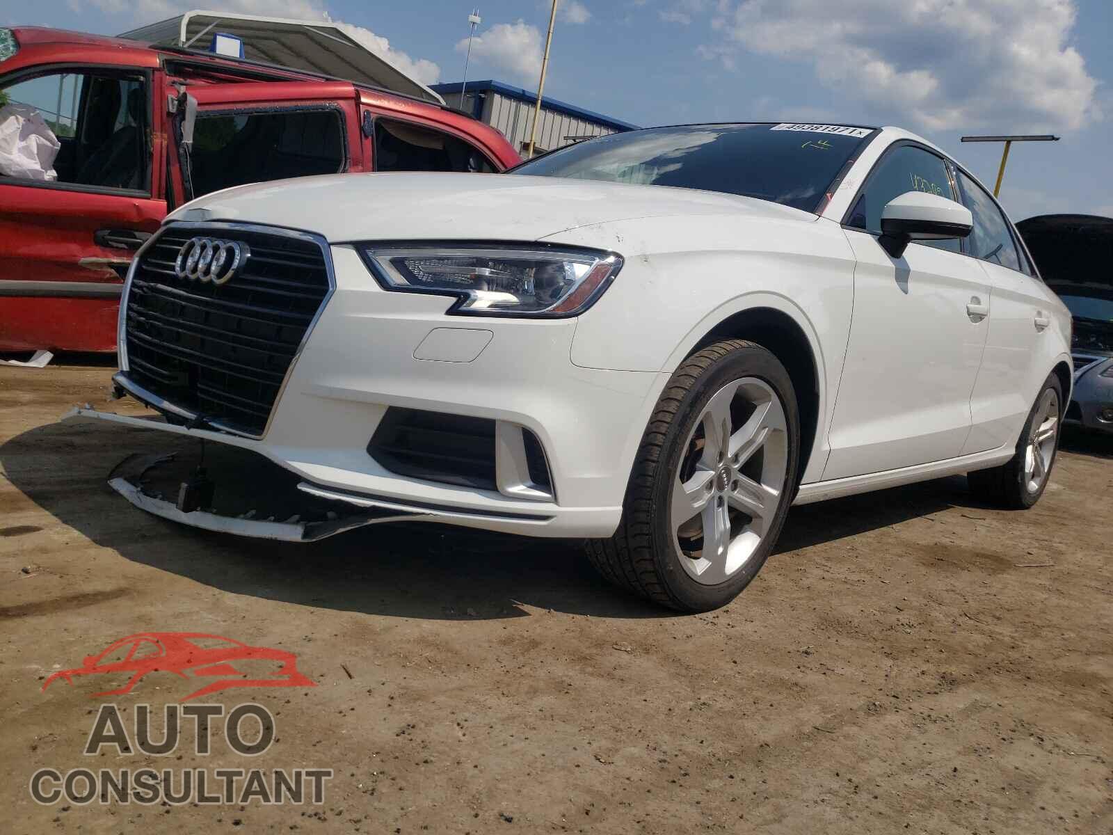 AUDI A3 2017 - WAUAUGFF2H1030651