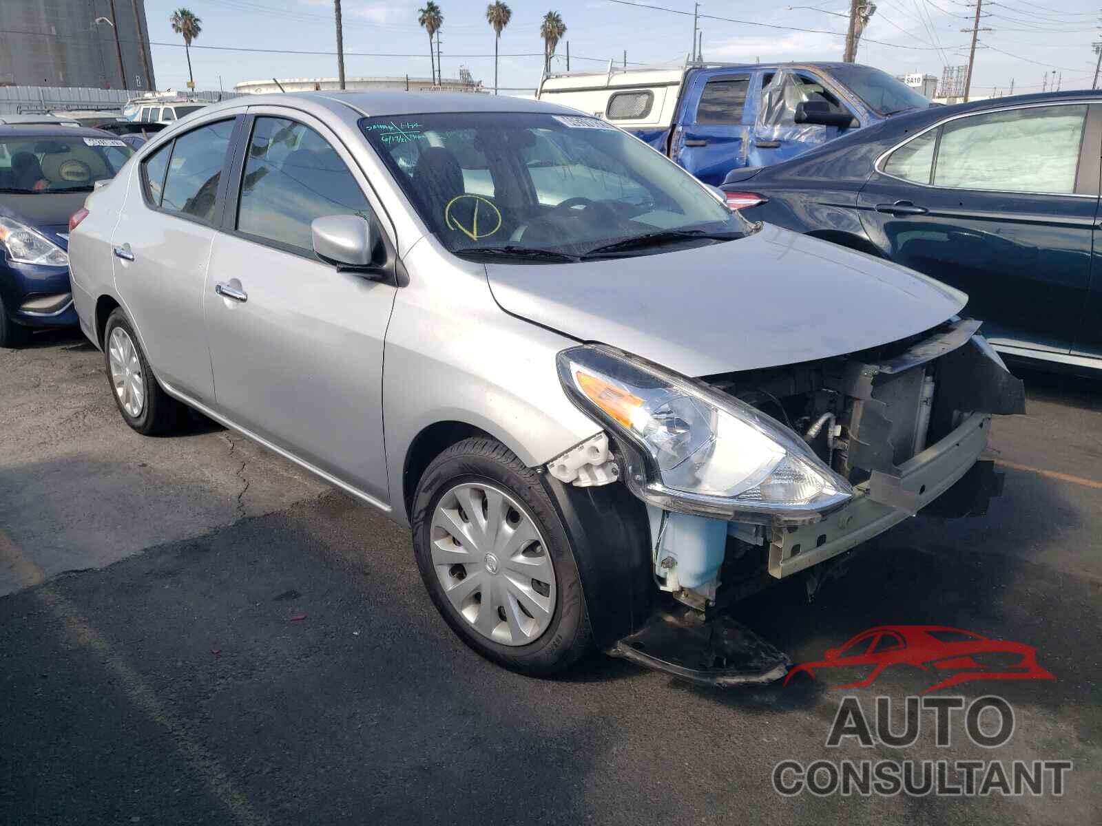 NISSAN VERSA 2019 - 3N1CN7AP9KL856506