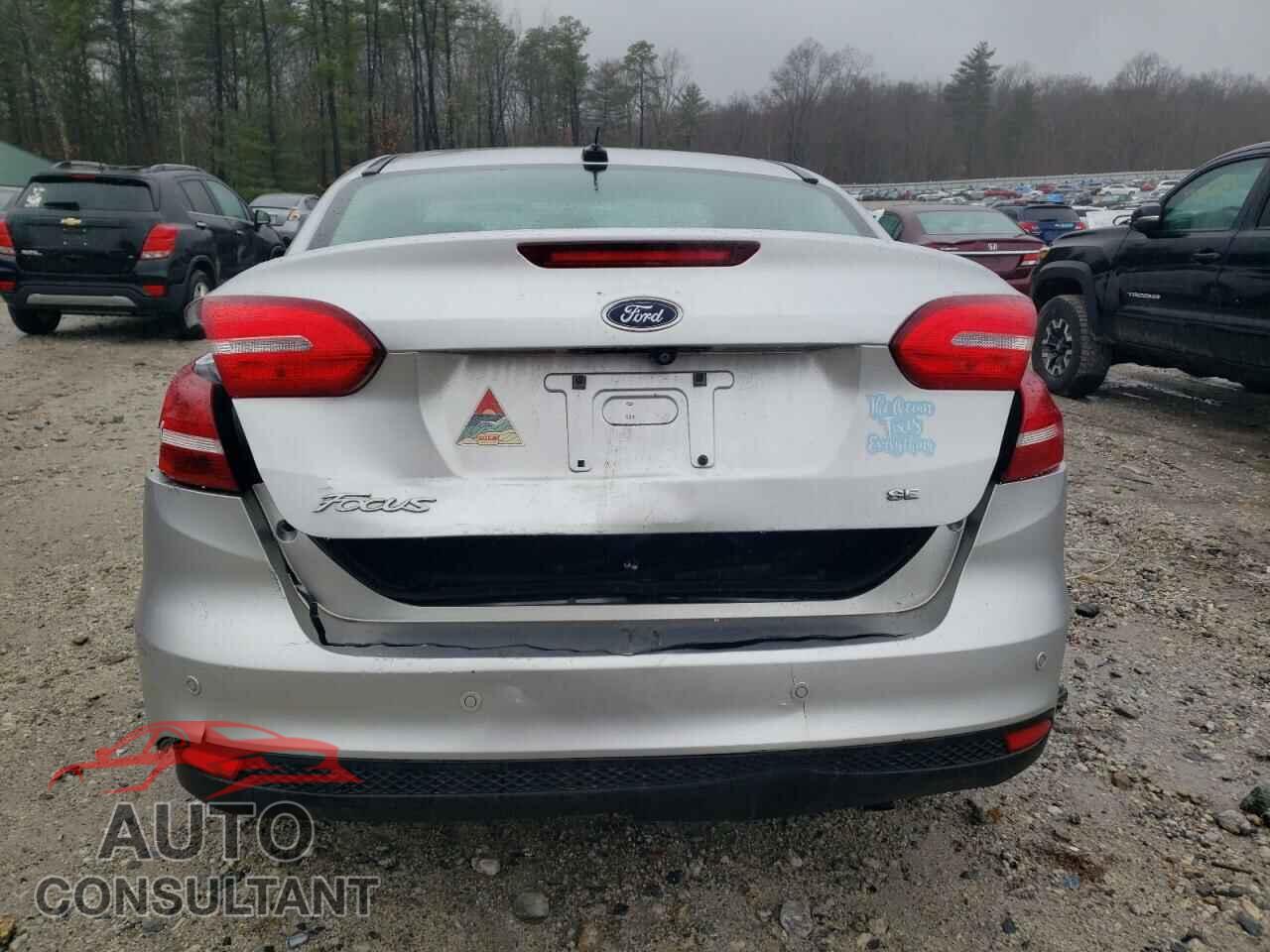 FORD FOCUS 2016 - 1FADP3F24GL236110