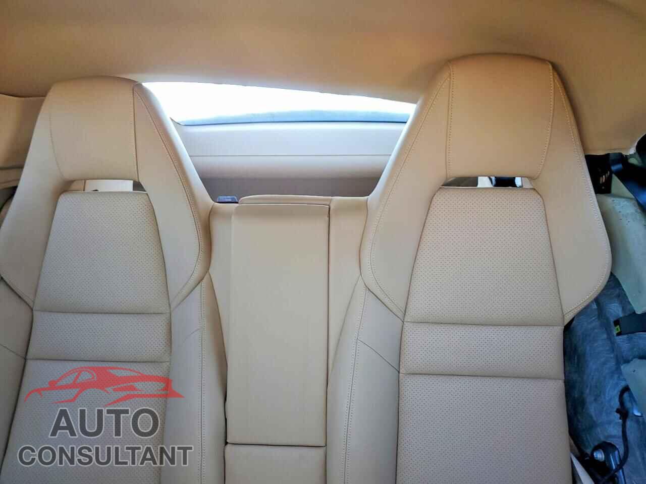 PORSCHE PANAMERA 2012 - WP0AA2A79CL072133
