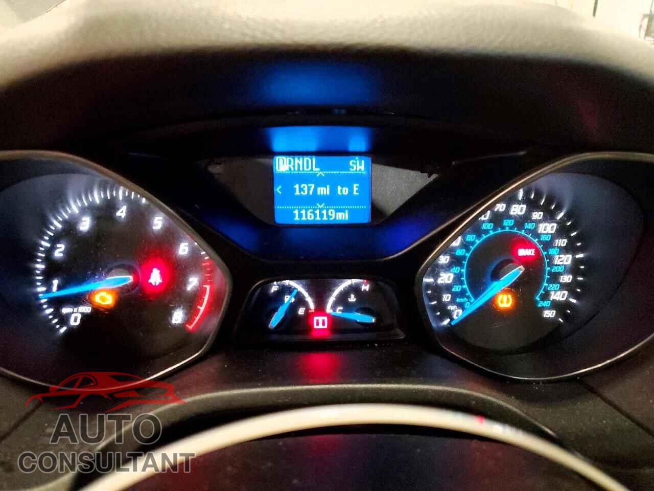 FORD FOCUS 2012 - 1FAHP3F28CL135079