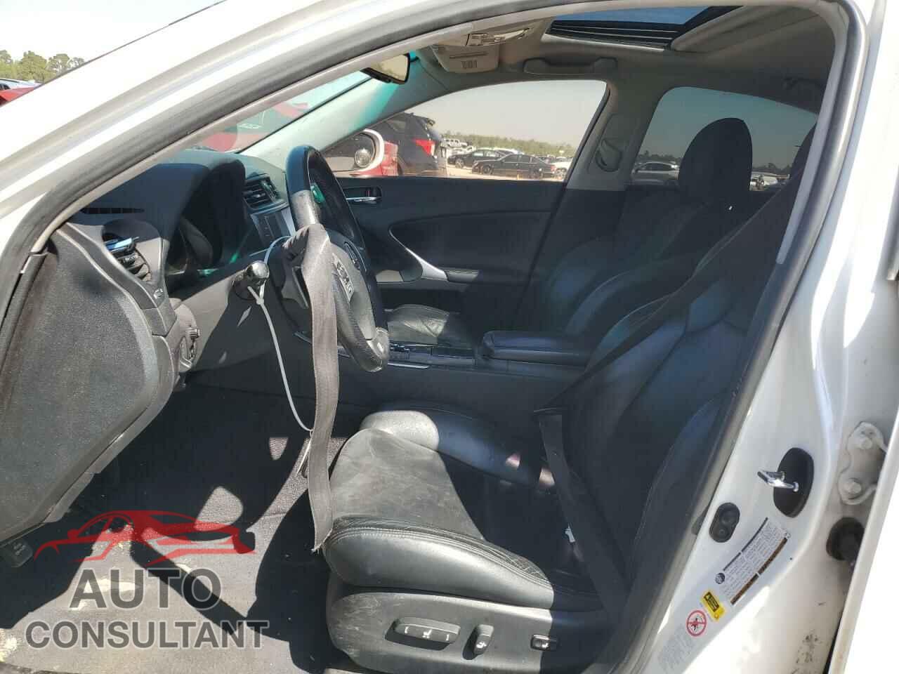 LEXUS IS 2009 - JTHBK262595104716
