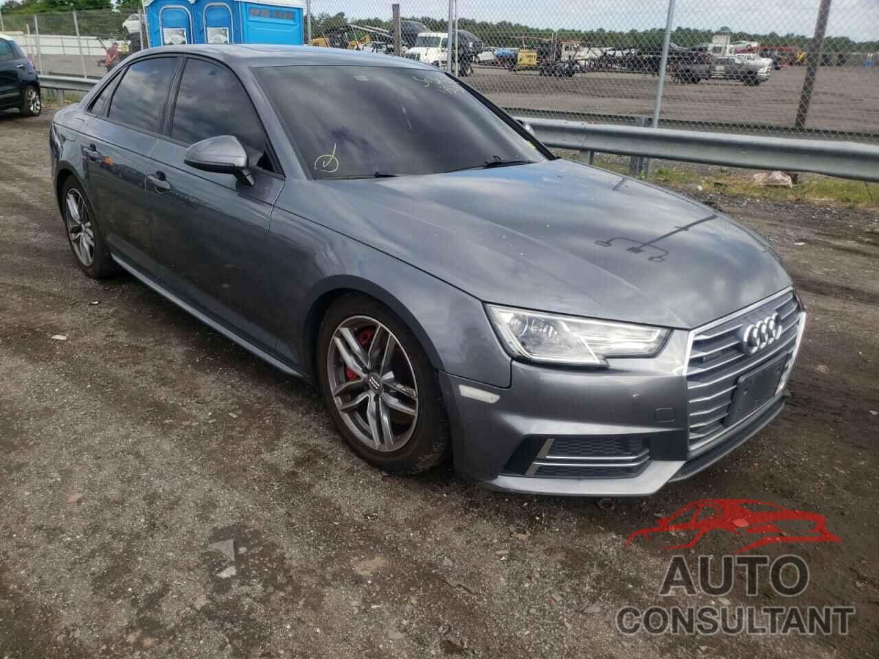 AUDI A4 2018 - WAUDNAF43JA135257