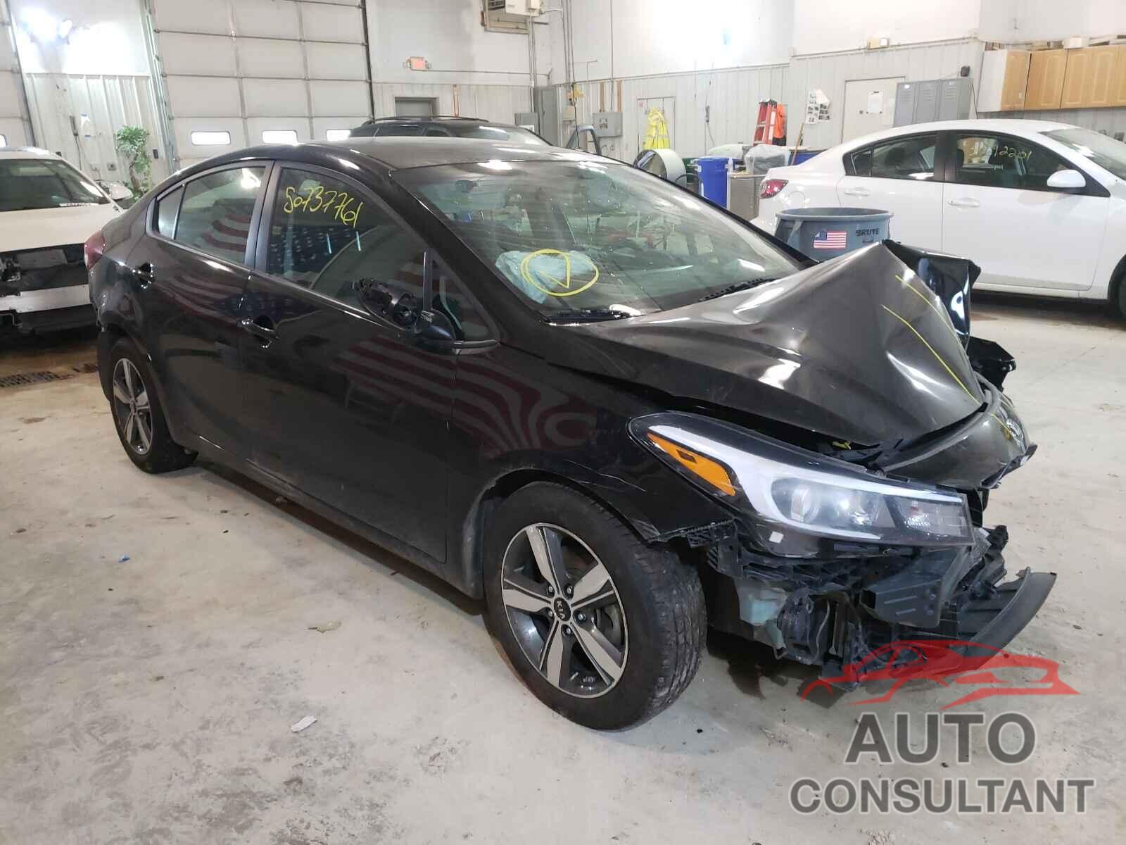 KIA FORTE 2018 - 3KPFL4A77JE225657