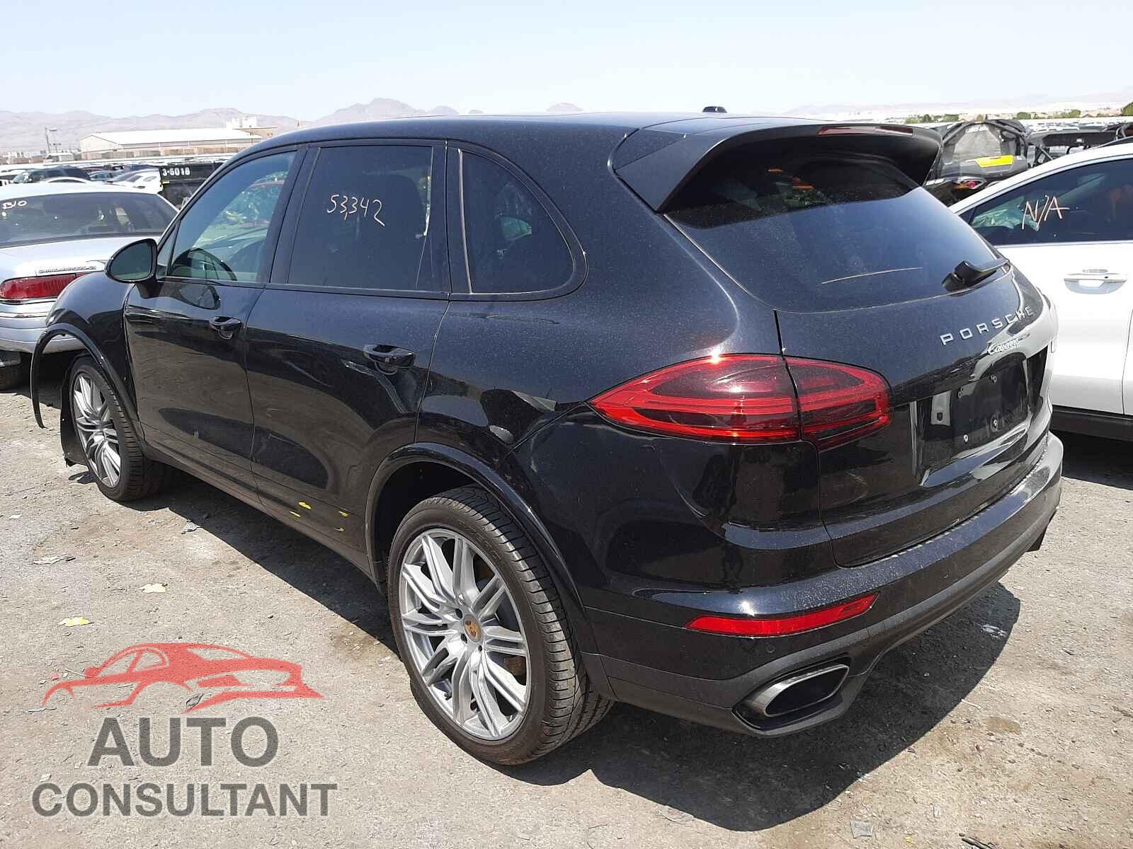 PORSCHE CAYENNE 2017 - WP1AA2A23HKA87100
