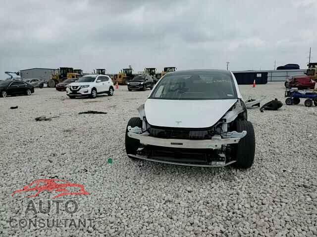 TESLA MODEL 3 2021 - 5YJ3E1EA4MF031944