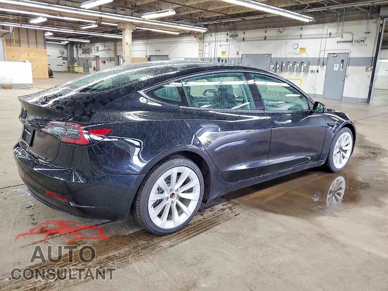 TESLA MODEL 3 2022 - 5YJ3E1EA2NF303912