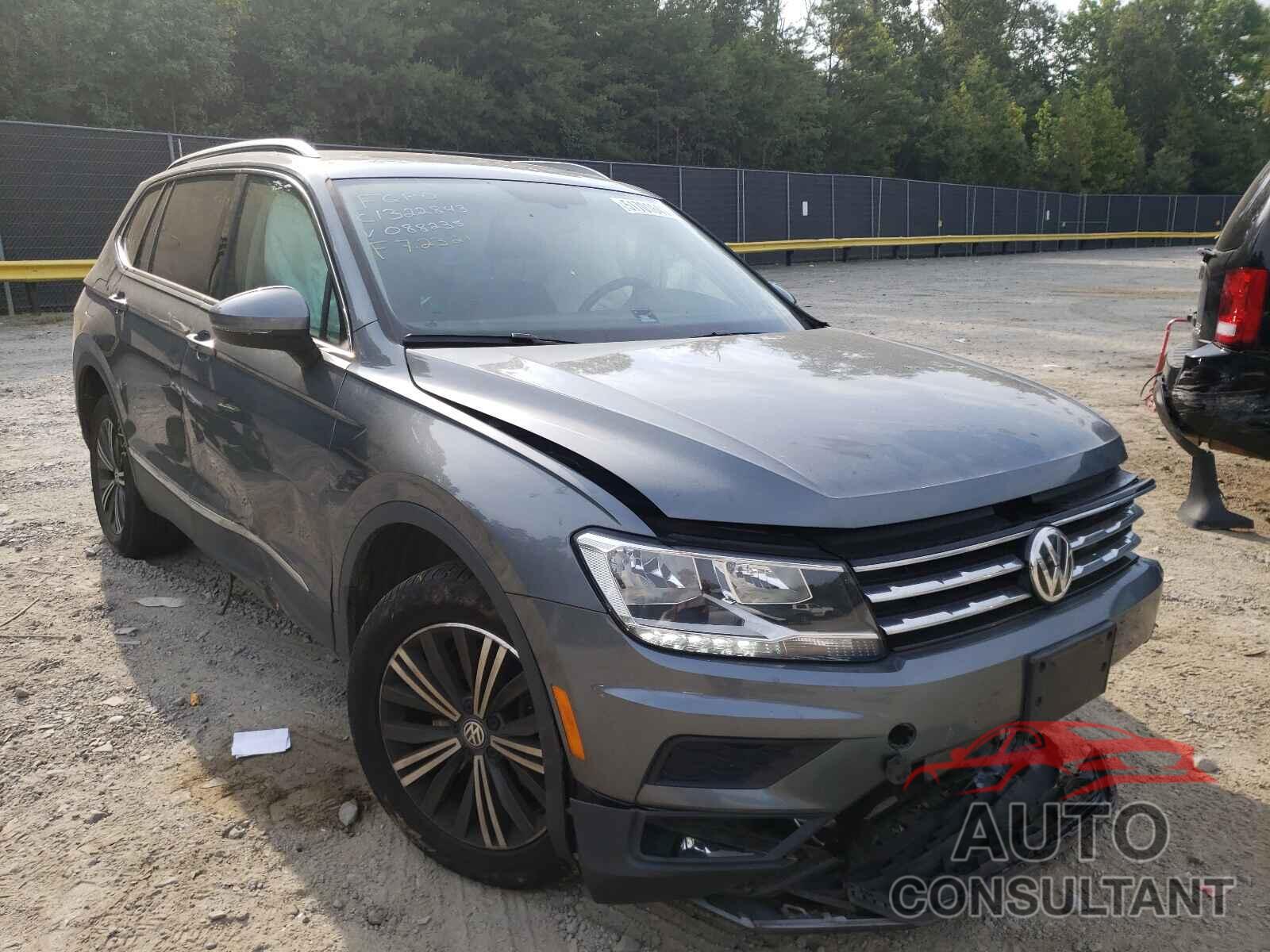 VOLKSWAGEN TIGUAN 2018 - 3VV3B7AX9JM088235