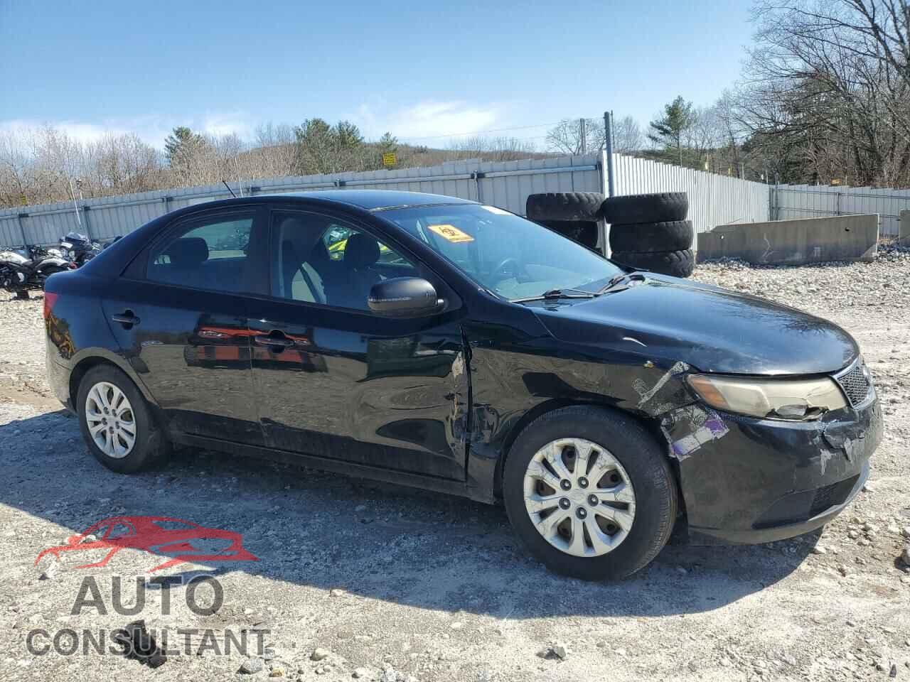 KIA FORTE 2011 - KNAFU4A23B5440142