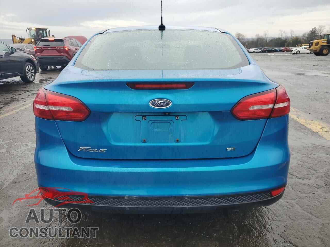 FORD FOCUS 2017 - 1FADP3F23HL221924