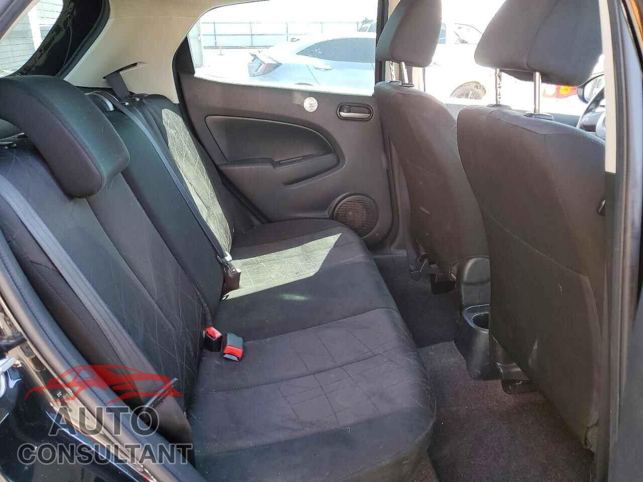 MAZDA 2 2014 - JM1DE1KY4E0184846