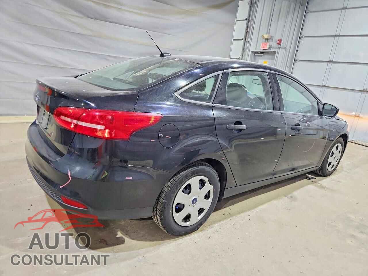 FORD FOCUS 2017 - 1FADP3E21HL301272