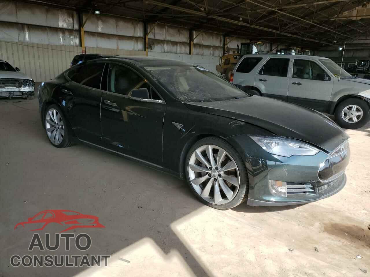 TESLA MODEL S 2013 - 5YJSA1DP3DFP05675