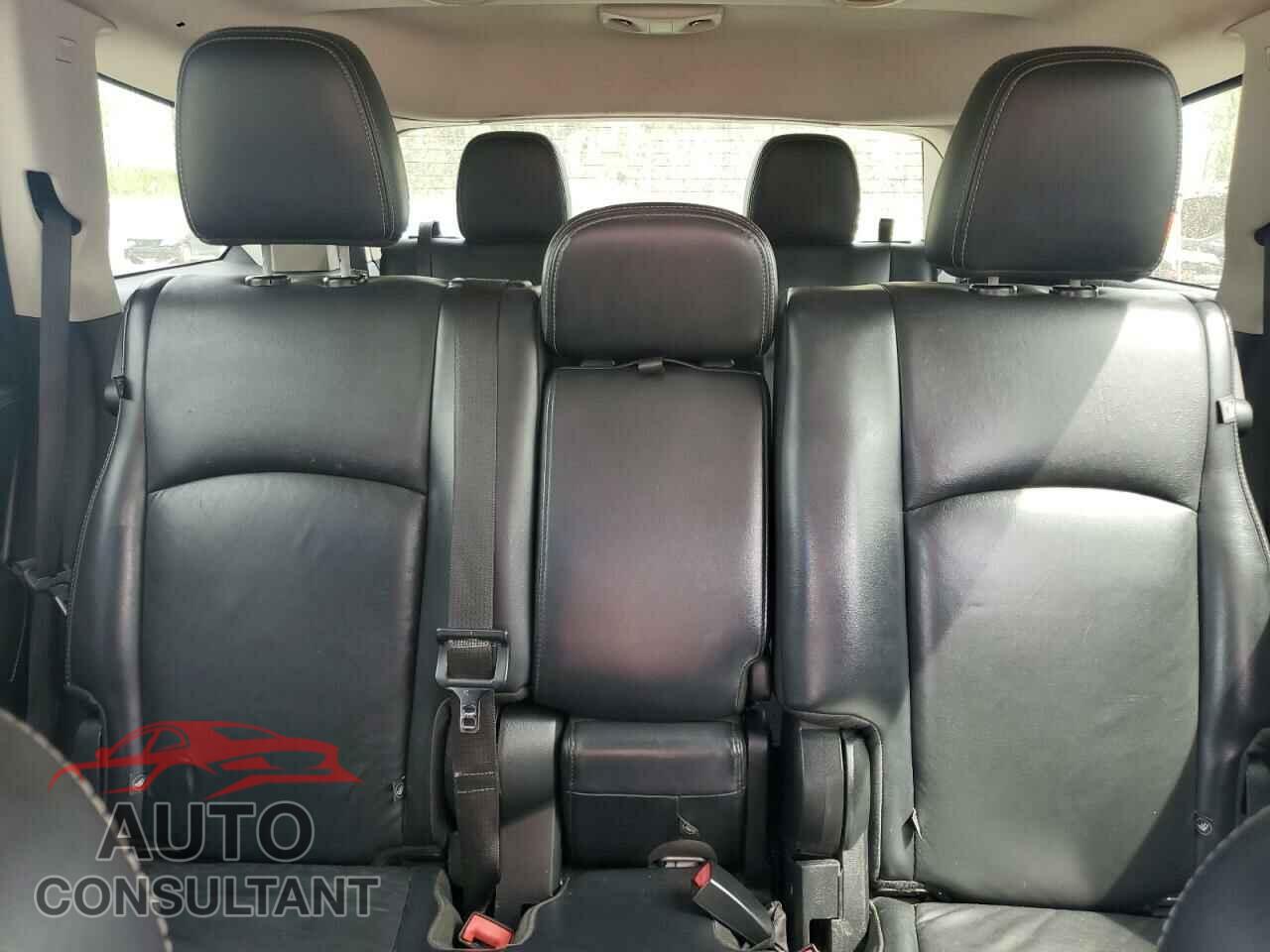 DODGE JOURNEY 2013 - 3C4PDCBG2DT711979