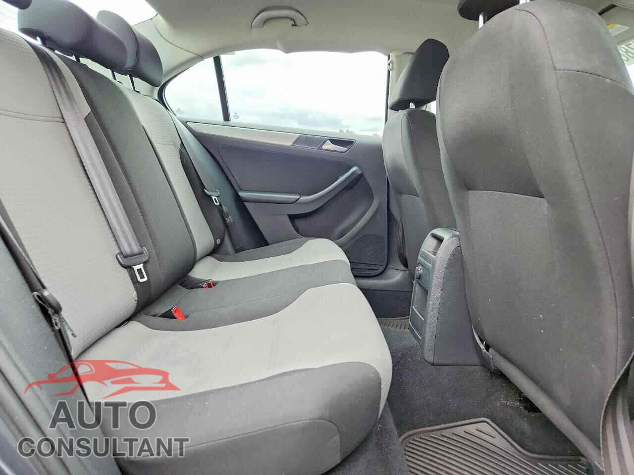 VOLKSWAGEN JETTA 2017 - 3VW2B7AJ2HM276592