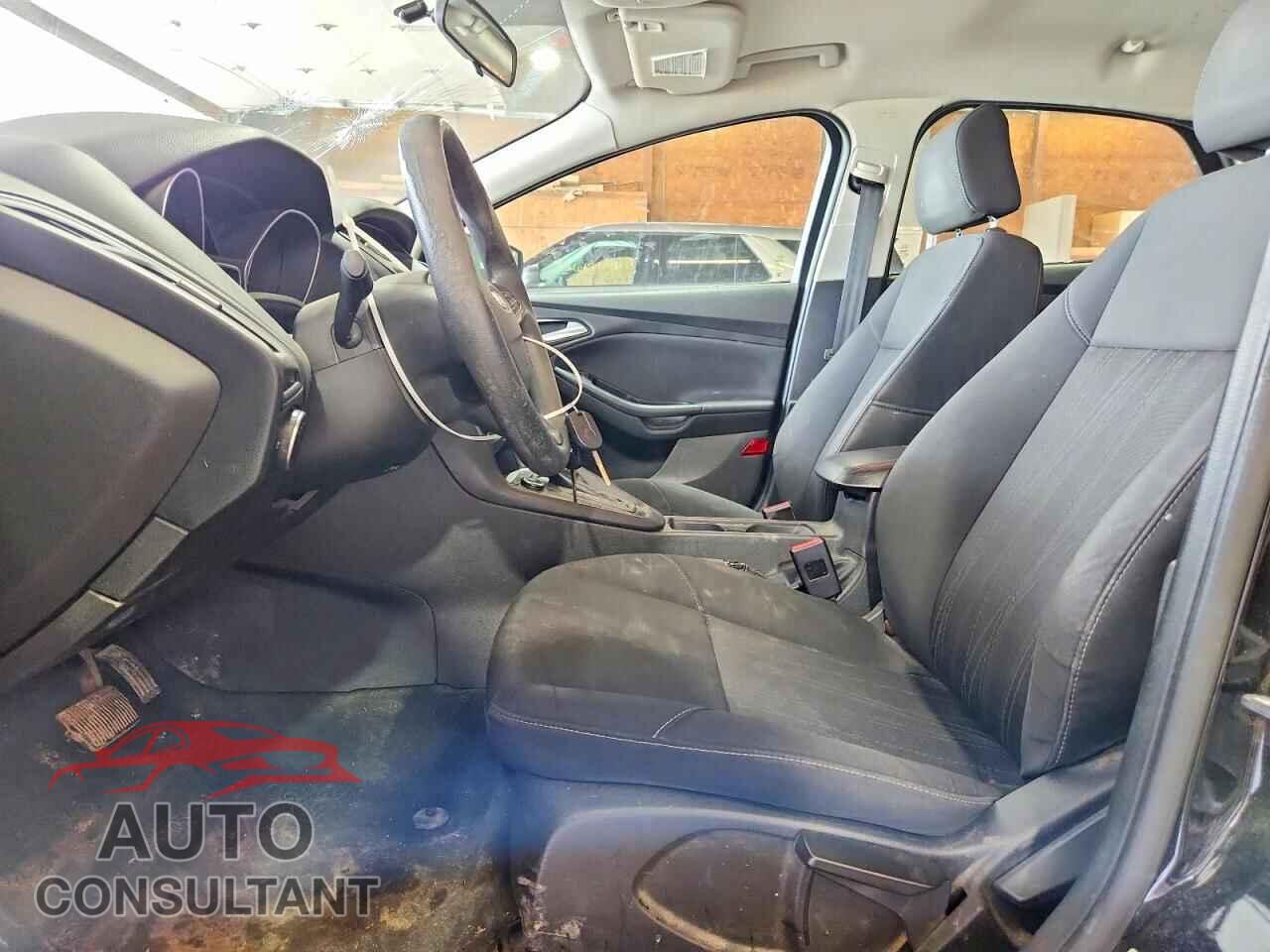 FORD FOCUS 2016 - 1FADP3F20GL226738