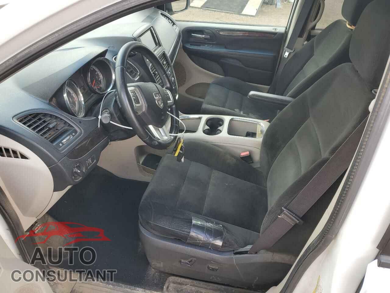 DODGE CARAVAN 2015 - 2C4RDGCG3FR721196