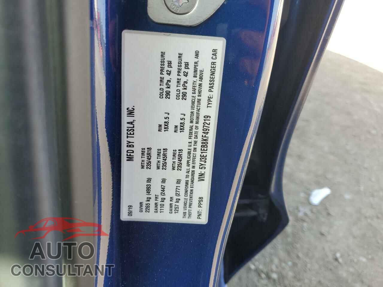 TESLA MODEL 3 2019 - 5YJ3E1EB8KF497219