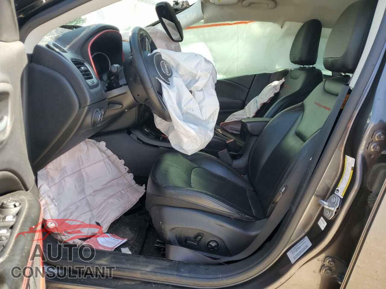 JEEP COMPASS 2017 - 3C4NJDDB0HT597526
