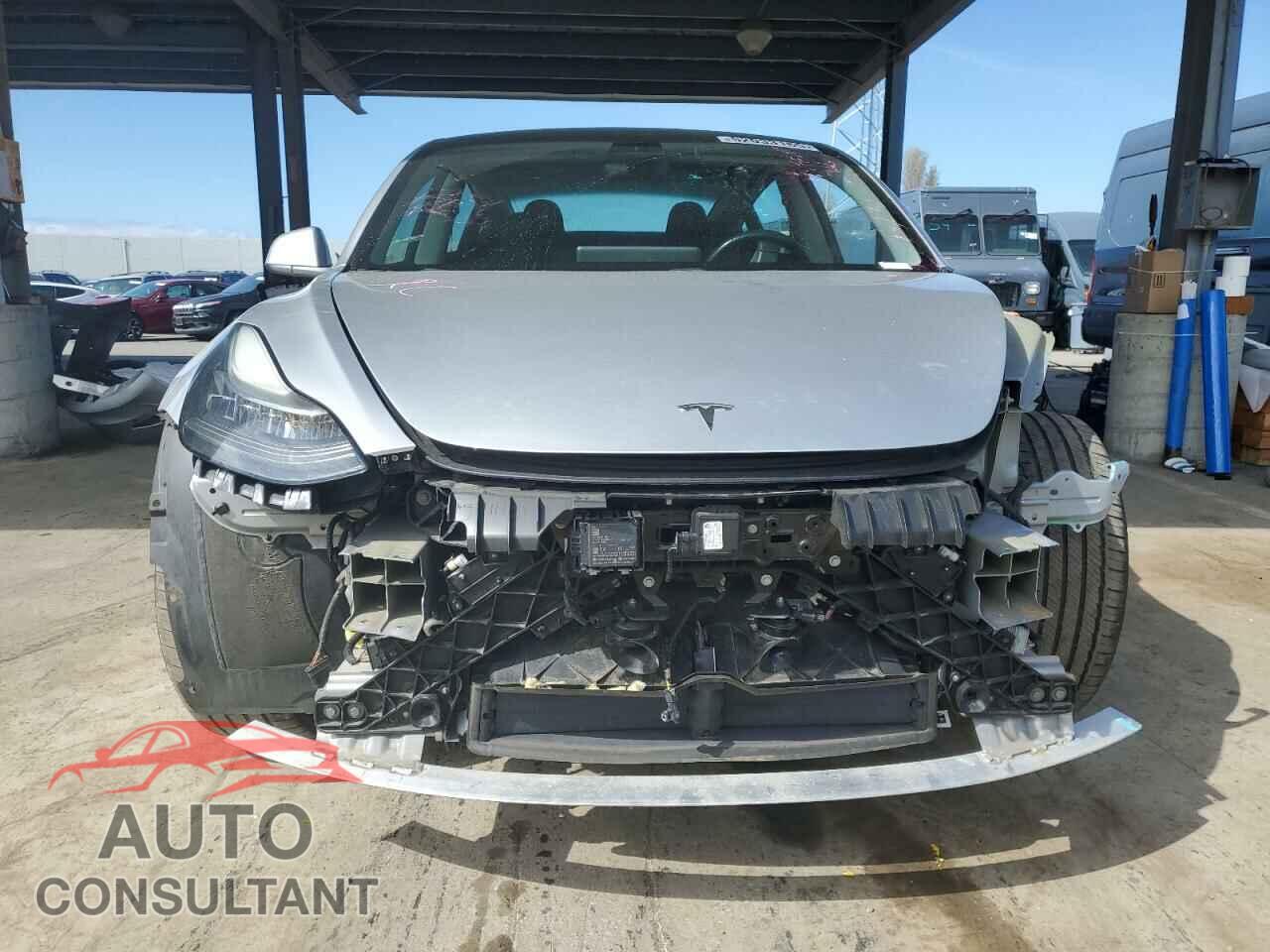 TESLA MODEL 3 2018 - 5YJ3E1EA2JF017925