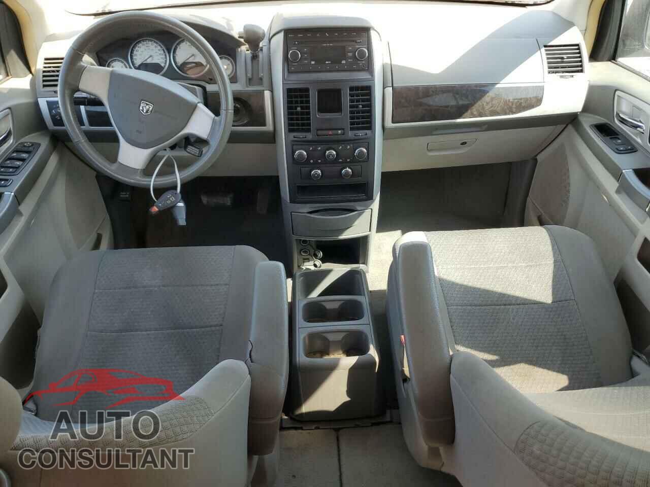 DODGE CARAVAN 2010 - 2D4RN5D16AR353071