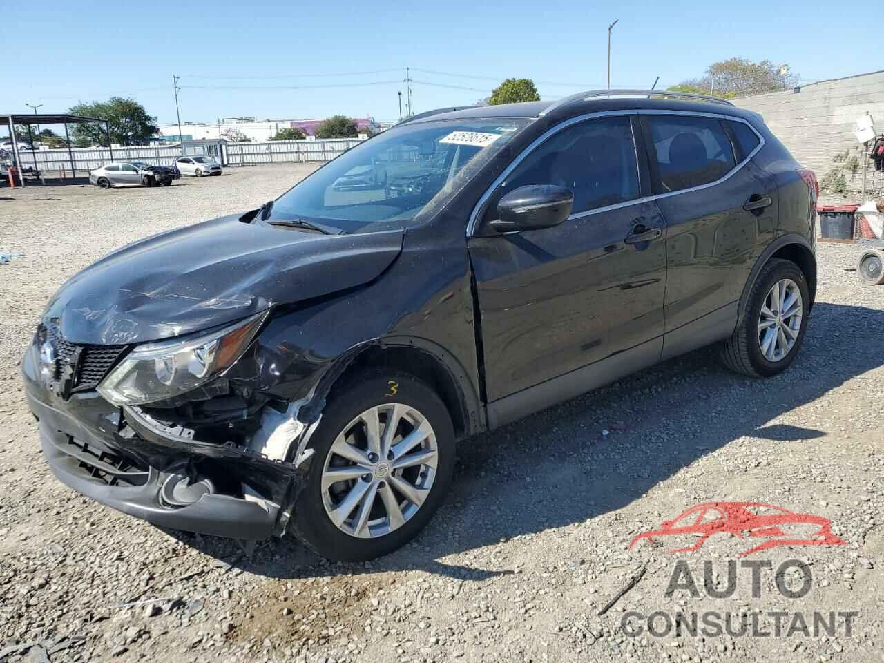 NISSAN ROGUE 2017 - JN1BJ1CP2HW001652